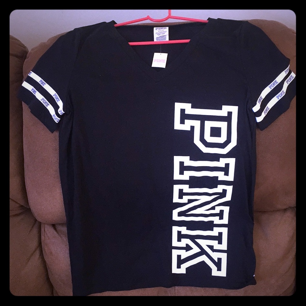 VS PINK T-Shirt